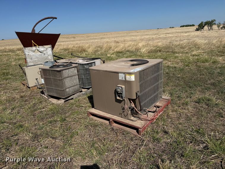 HVAC units - DH1968
