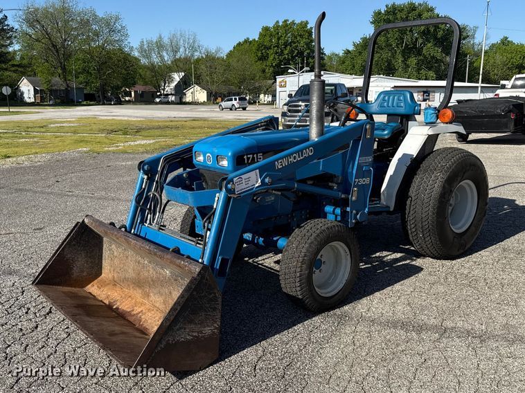 1996 New holland 1715 MFWD tractor - EC4577