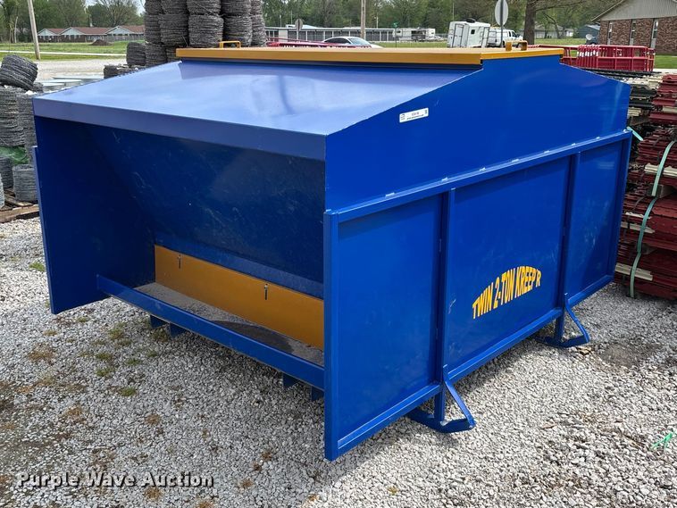 Twin 2-Ton Kreep'r livestock feeder - EO4192
