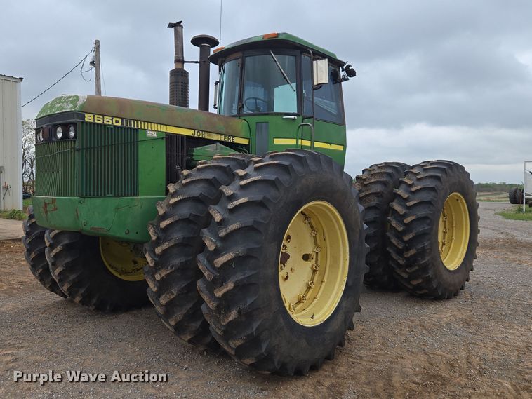 1984 John Deere 8650 4WD tractor - ER1088