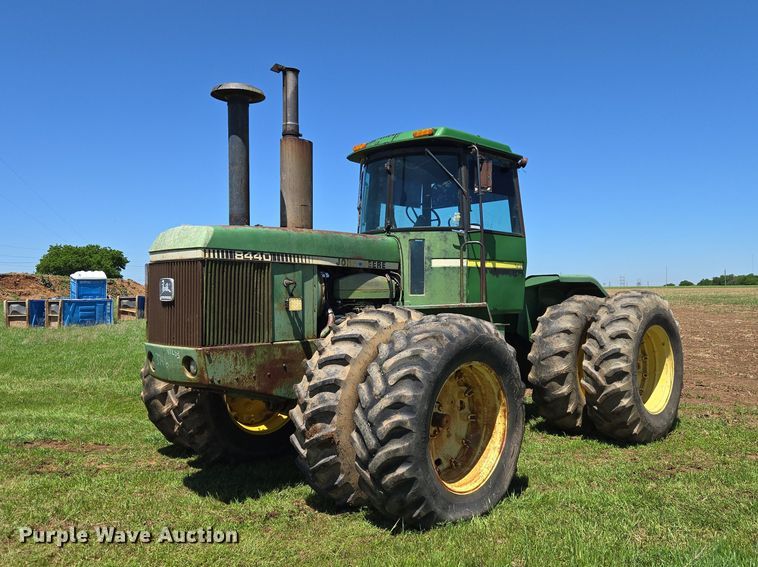 1979 John Deere 8440 4WD tractor - ET5094