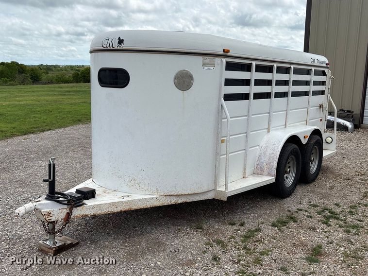 2005 Contract Manufacturer livestock trailer - EW1501