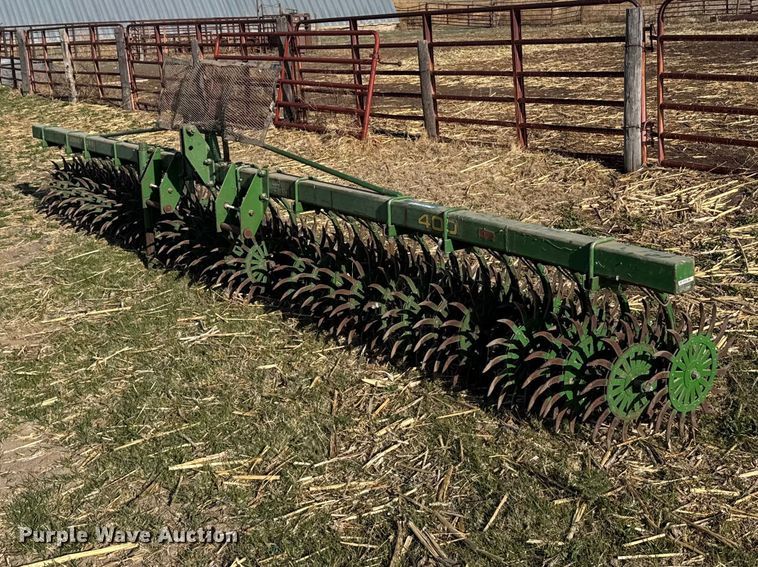 John Deere E0400 rotary hoe - FB7130