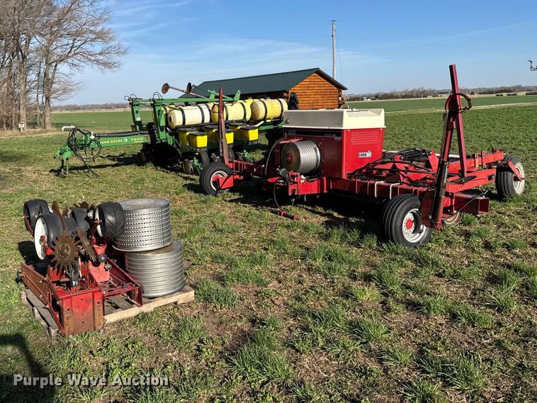 J.I. Case Cyclo Air 800 air seeder - FB7140