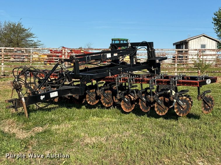 Tye 304-413 no-till drill caddy - FG0235