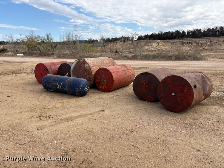 (7) fuel tanks - FG2888