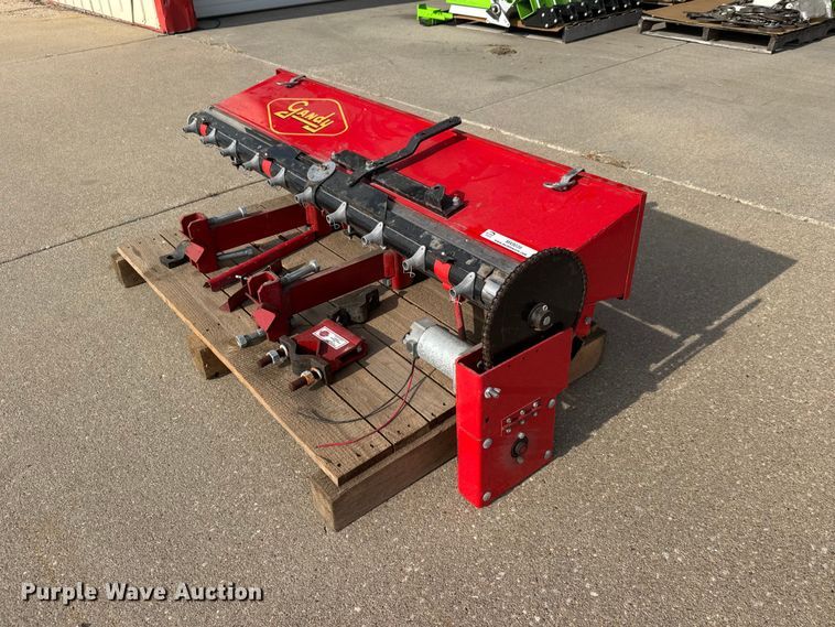 Gandy seeder box - MX9039