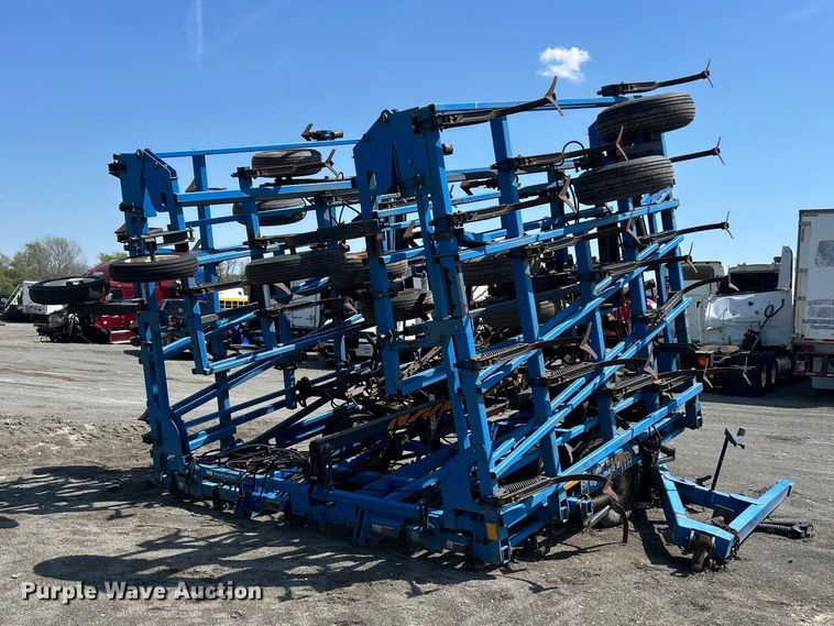 DMI Tiger Mate II field cultivator - YA3028