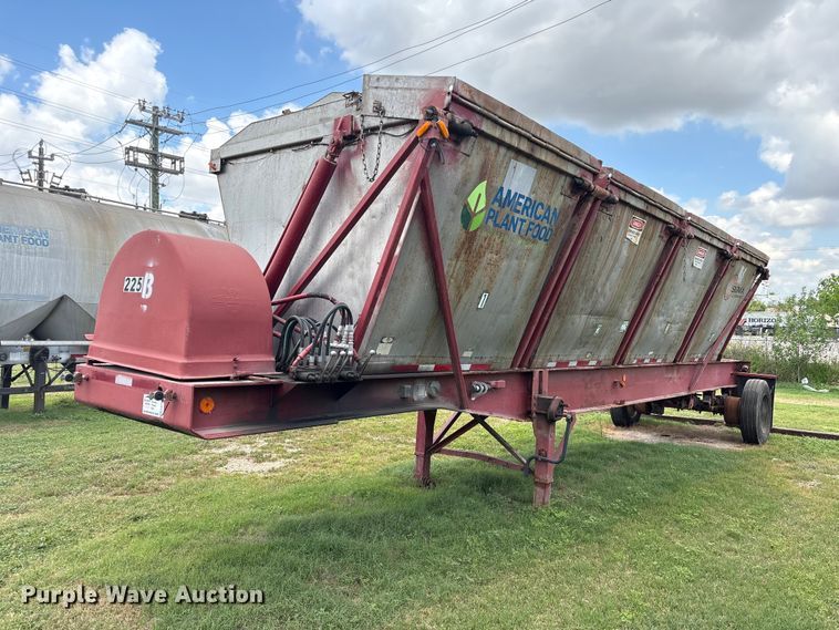 1979 Killebrew fertilizer delivery trailer - EA7262