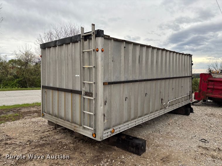 Hewitt Lucas Truck bodies EP18EWNSH grain bed - FB3404