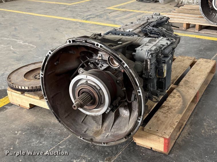 Freightliner Cascadia automatic transmission - FC2045