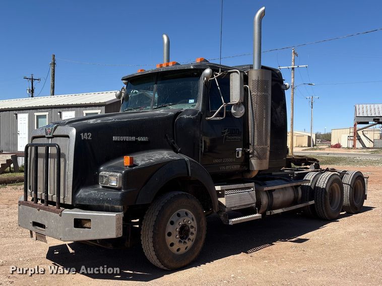 2008 Western Star 4900EX semi truck - FC2085