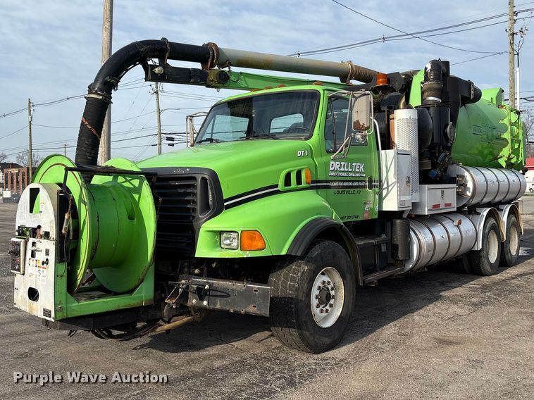 2004 Sterling L9500 sewer jetter truck - FK1294