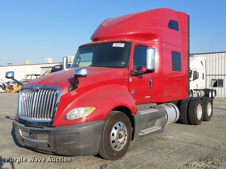 2019 International LT625 semi truck - YA2402