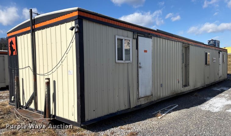 Skid mounted living quarters - DT2827