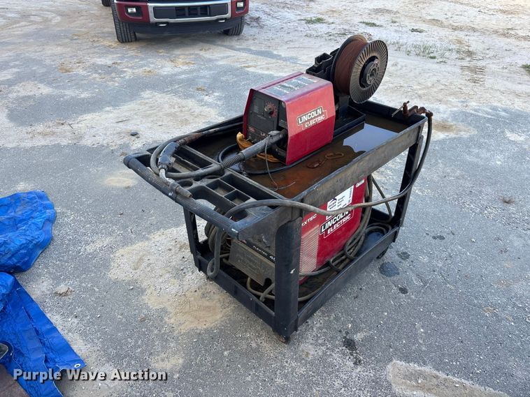 Lincoln Electric FLEXTEC 450 welder - DU0472
