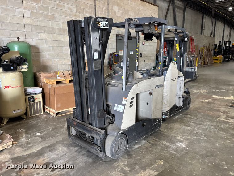 2018 Crown RC5545-40 order picker - DU0489