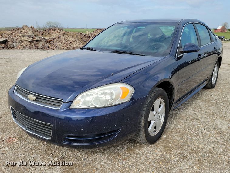 2010 Chevrolet Impala Police Cruiser  - DZ7025