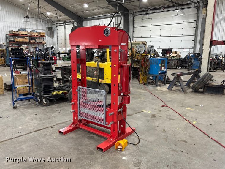 Hydraulic press - EI5795