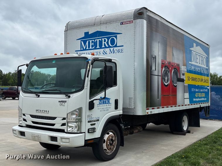 2016 Isuzu NPR box truck - EO4213