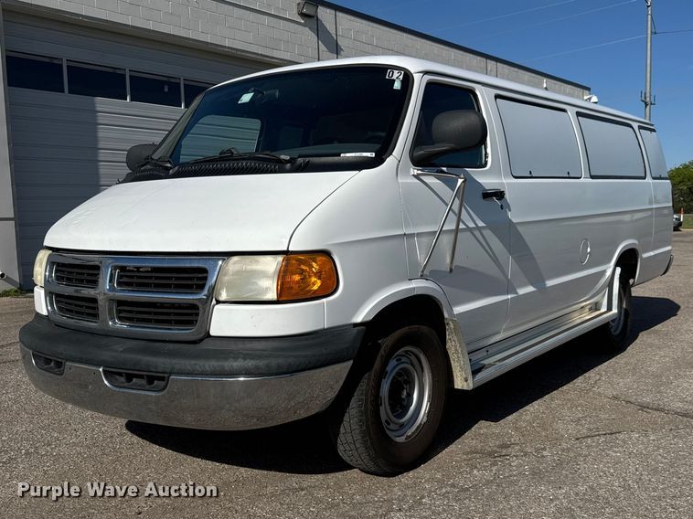 1998 Dodge Ram Wagon 3500 van - ET1996