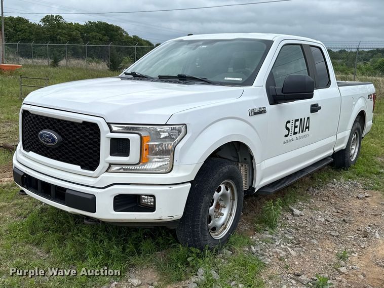 2019 Ford F150 Ext. Cab pickup truck - ET6065