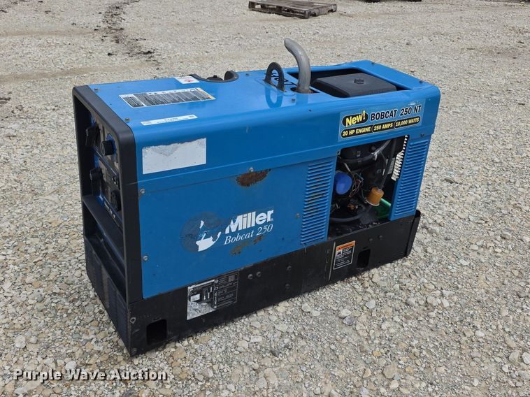 Bobcat 250MT welder - EV2066
