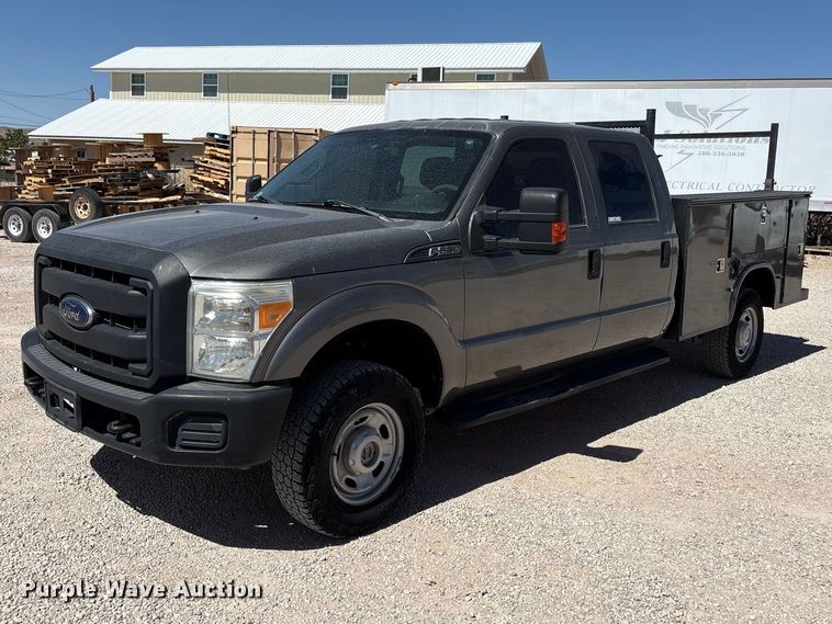 2013 Ford F250 Super Duty Crew Cab utility bed pickup truck - FC2243
