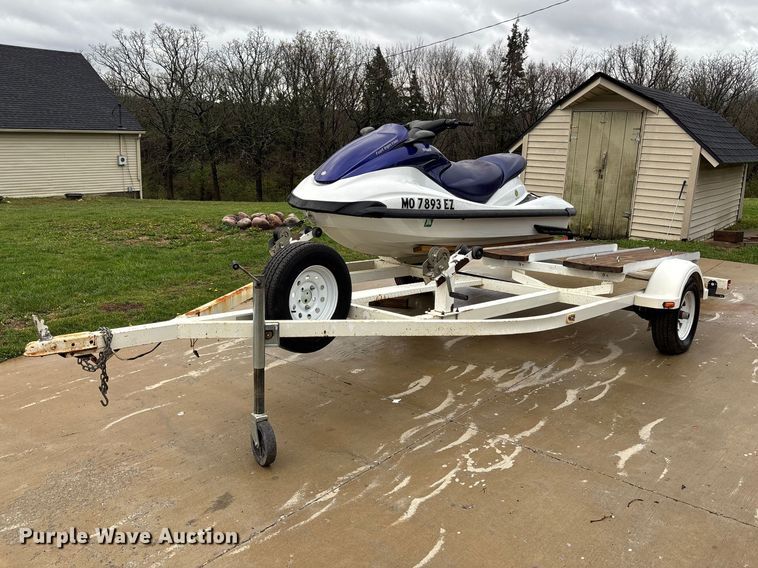 2003 Yamaha Jet ski  - FC4527