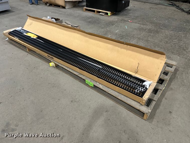 Luverne pickup truck steps - FC4612