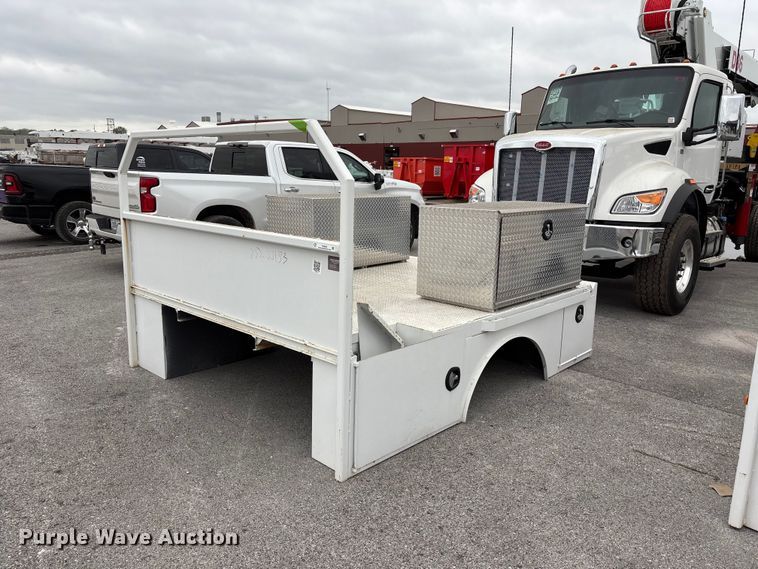 Dakota Bodies 109-FB flatbed - FC4623