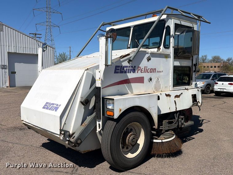 Brooms and Sweepers For Sale In Minnesota | Purple Wave Auction