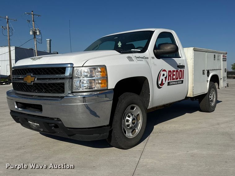 2013 Chevrolet Silverado 2500HD utility bed pickup truck - GA9702