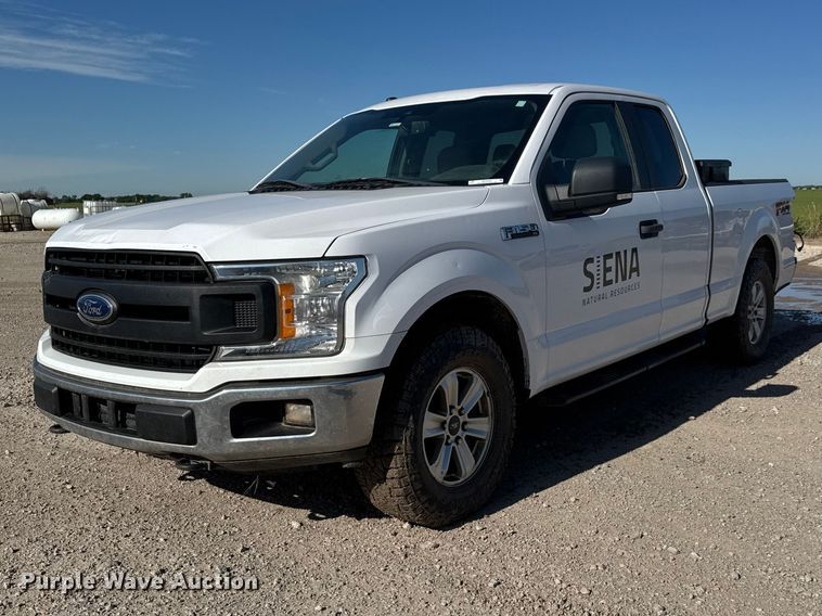 2019 Ford F150 Ext. Cab pickup truck - MX9083