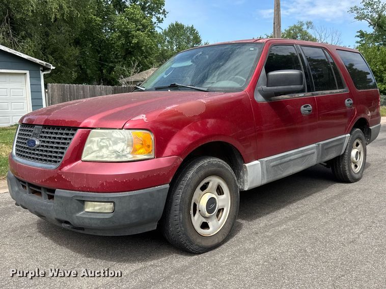 2004 Ford Expedition SUV - MX9175