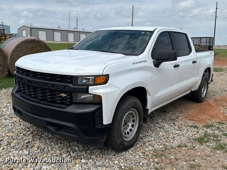 2022 Chevrolet Silverado 1500 Crew Cab pickup truck - NK9208