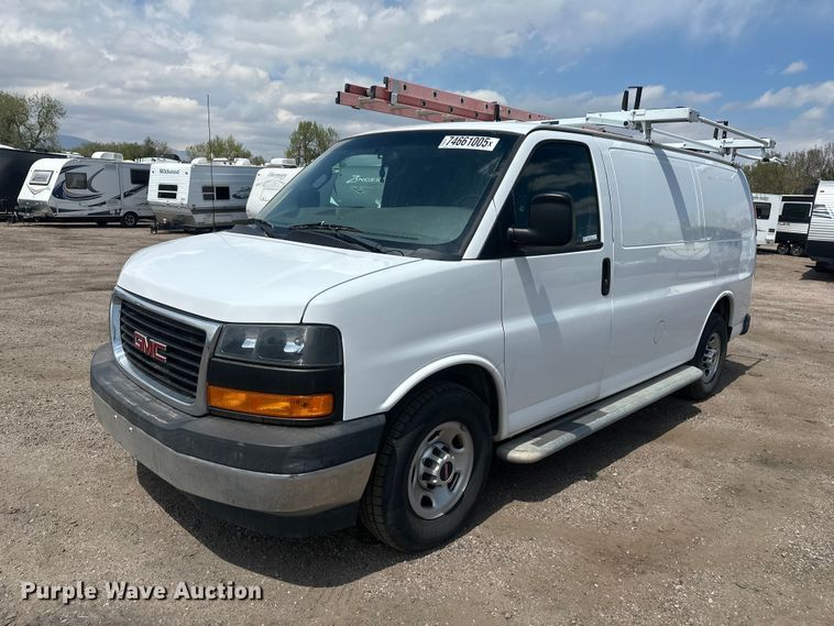 2018 GMC Savana G2500 van - YA2115