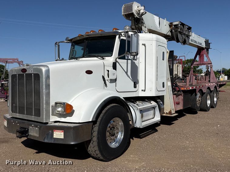 2012 Peterbilt 365 crane truck - DS6806
