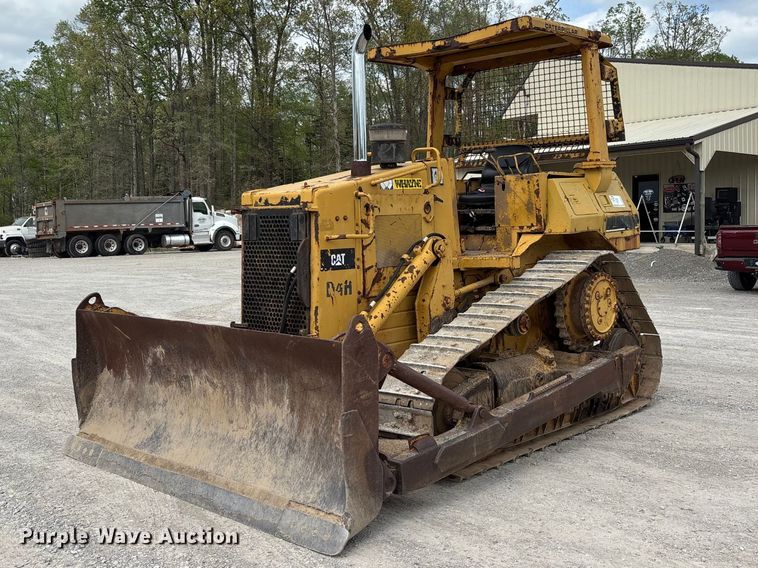 1987 Caterpillar D4H dozer - DT0215