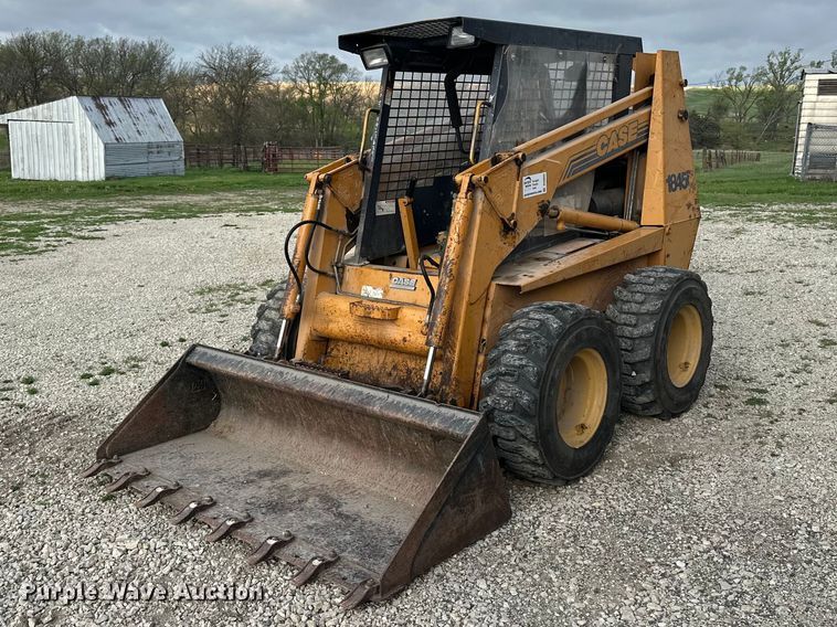 1999 Case 1845C skid steer loader - DV0895