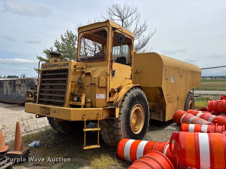 Caterpillar water wagon - DV4261