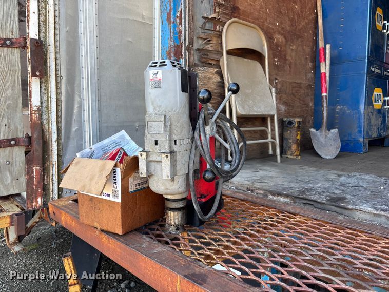 Milwaukee 4202 magnetic drill - EA4800