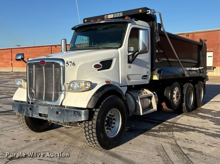 2017 Peterbilt 567 dump truck - EA4822