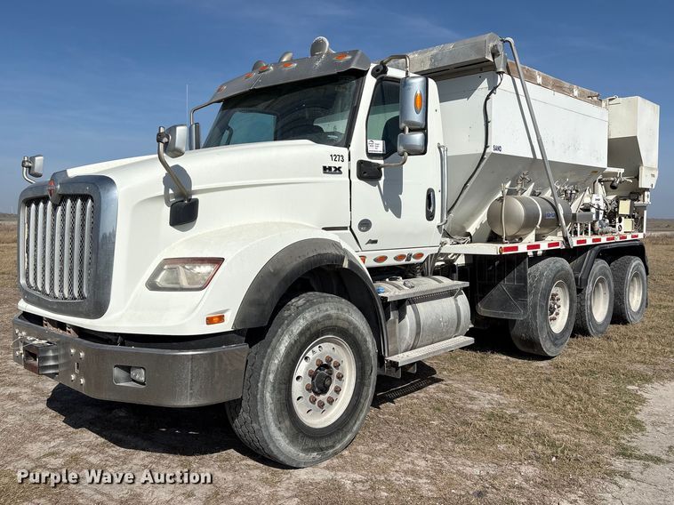 2022 International HX620 volumetric concrete mixer truck - EA7219