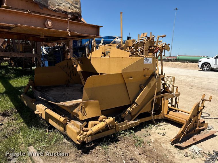 -2 Lee Boy L1000T paver - EA7271
