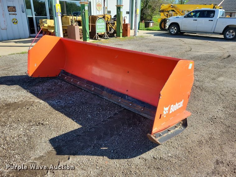 Bobcat skid steer snow pusher - EE0974