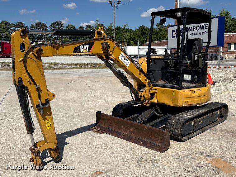 2019 Caterpillar 303.5E2 CR mini excavator - EF1096
