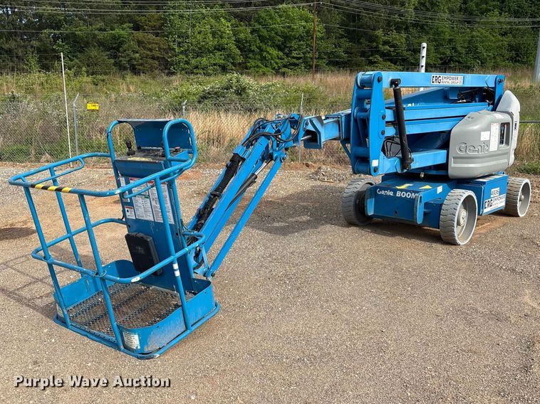 2012 Genie Z40  - EF1103