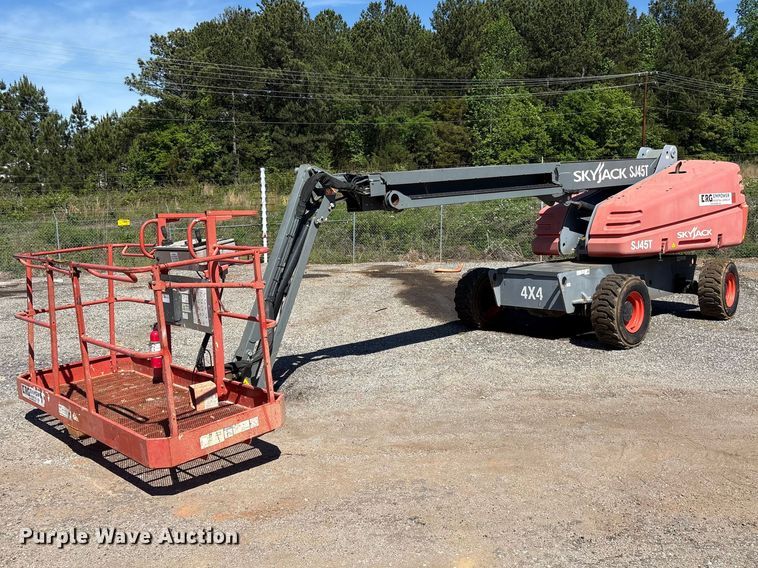 2018 Skyjack SJ45T boom lift - EF1106