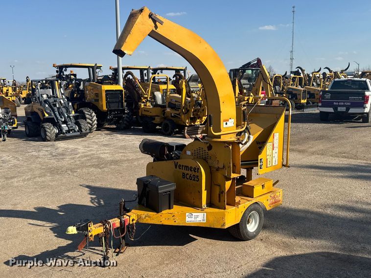 Vermeer BC625 wood chipper - EF2444